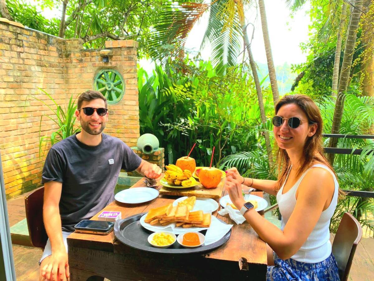 كاتوناياكى Airport Villa Kamatha -Foreign Booking Only المظهر الخارجي الصورة